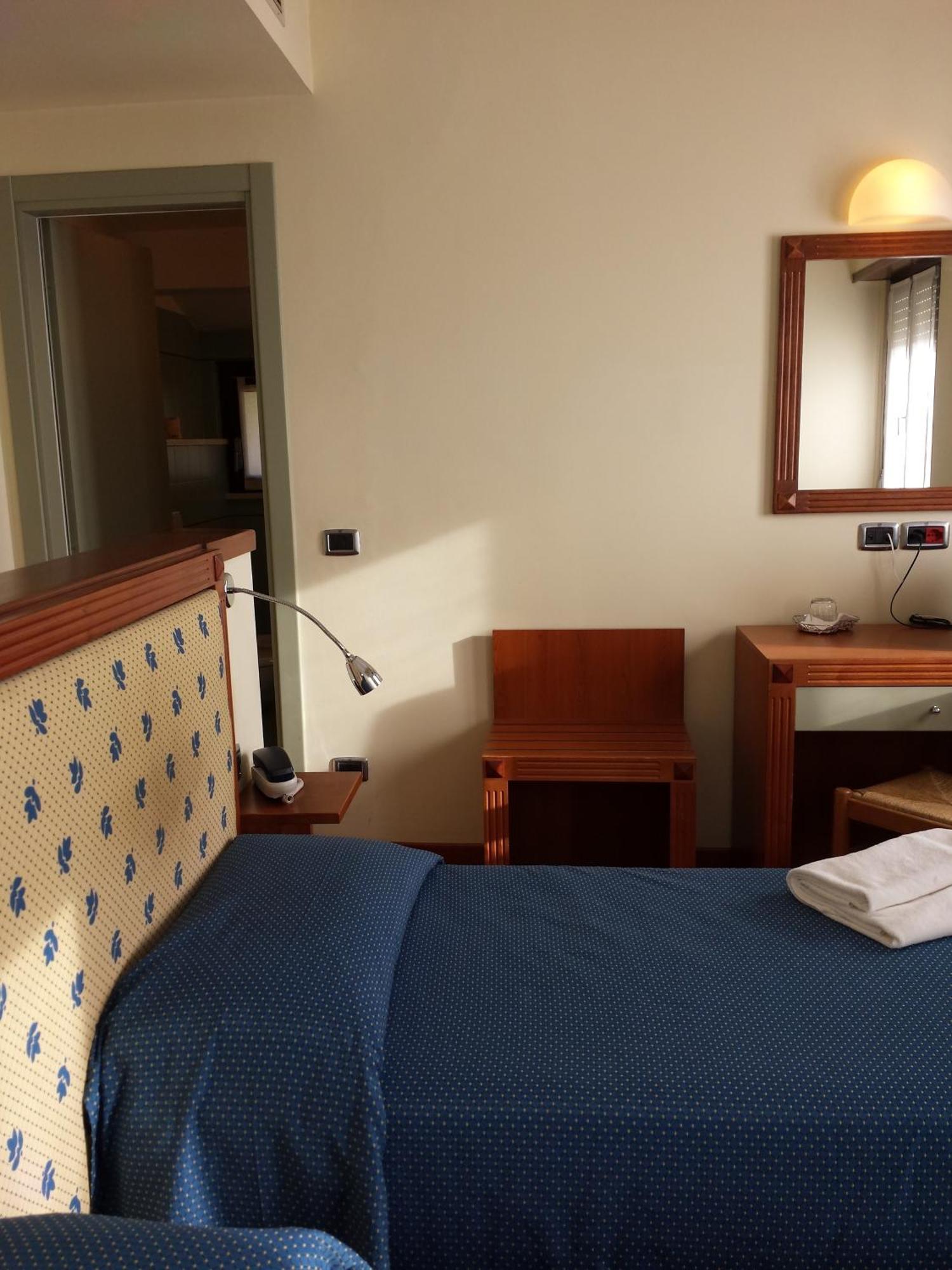 Hotel Il Castellaccio 피치오네 객실 사진