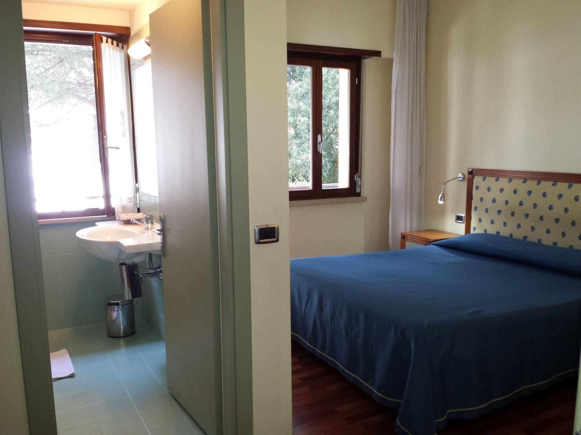 Hotel Il Castellaccio 피치오네 외부 사진