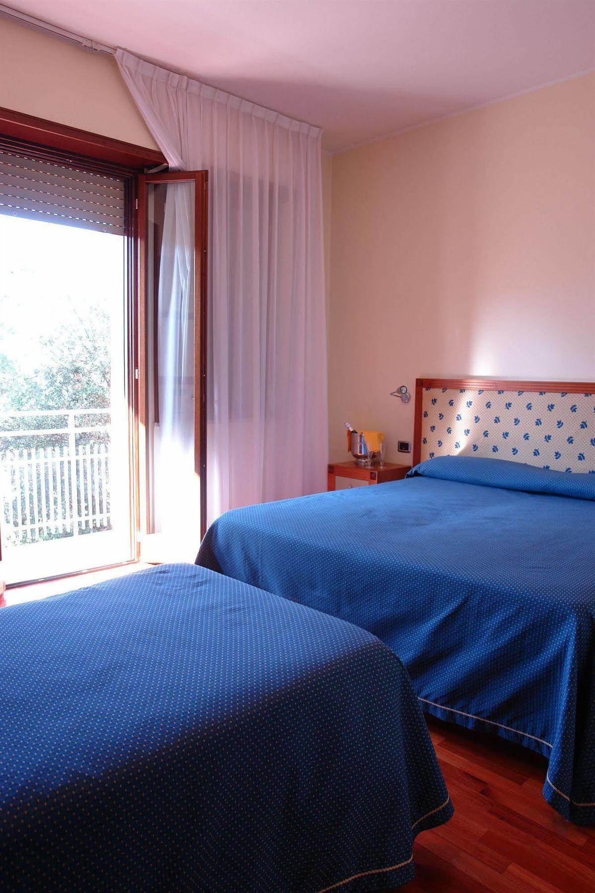 Hotel Il Castellaccio 피치오네 외부 사진